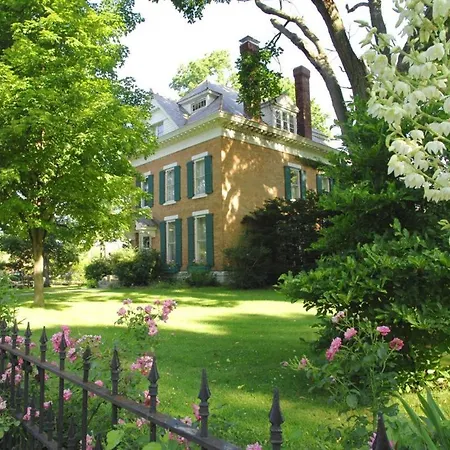 Historic Manor Overlooking Park
