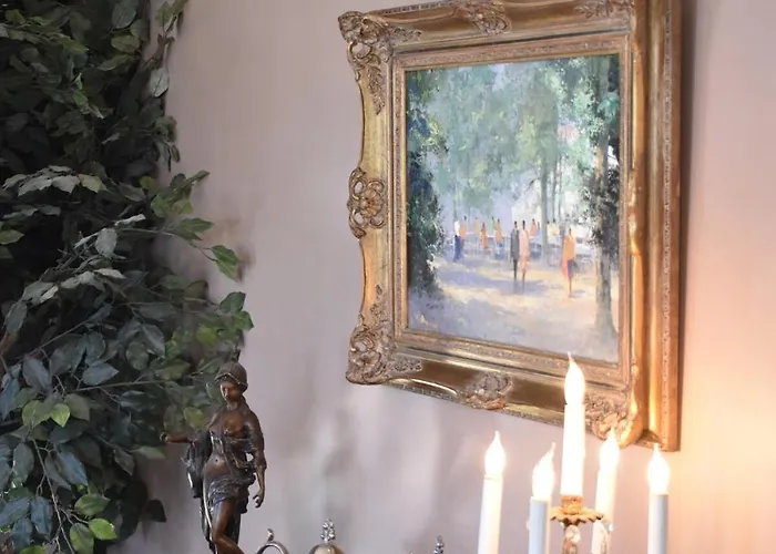 Historic Manor Overlooking Park Bloomington